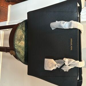 Michael Kors Charlotte Shoulder Bag